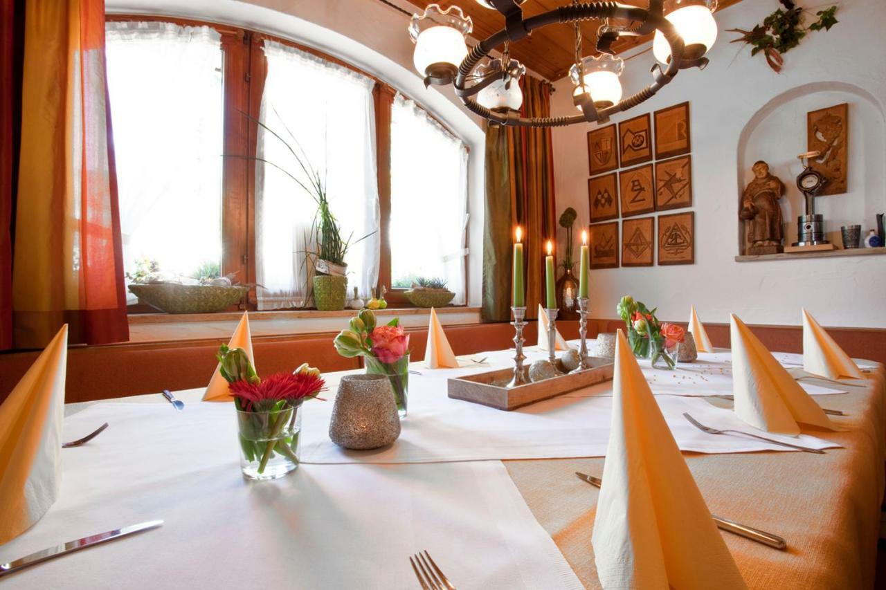 Hotel-Gasthof Roessle Ulm Bagian luar foto